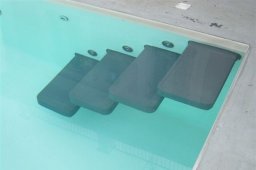 scala in legno sospesa